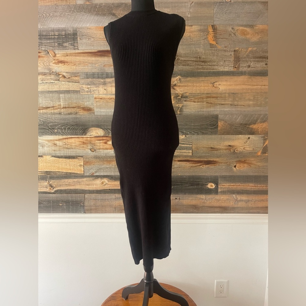 Love stitch NWT fitted black ribbed midi dress